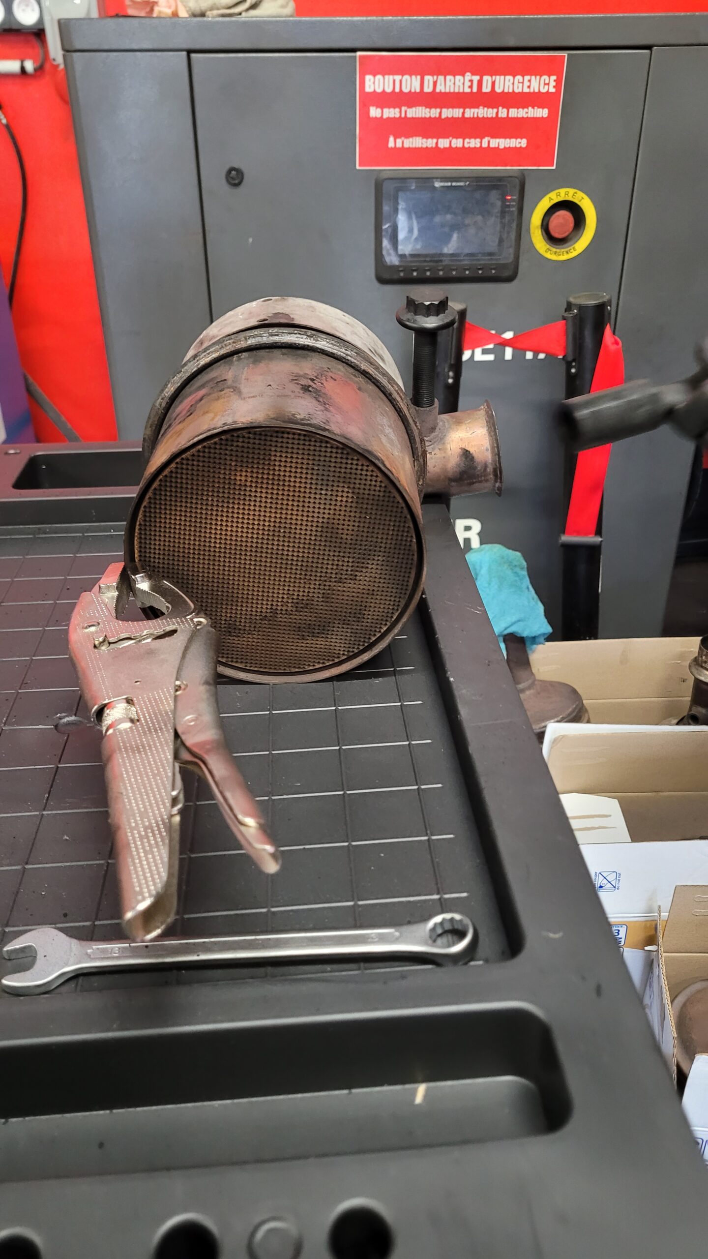 Espace nettoyage filtre à particules Sarcelles